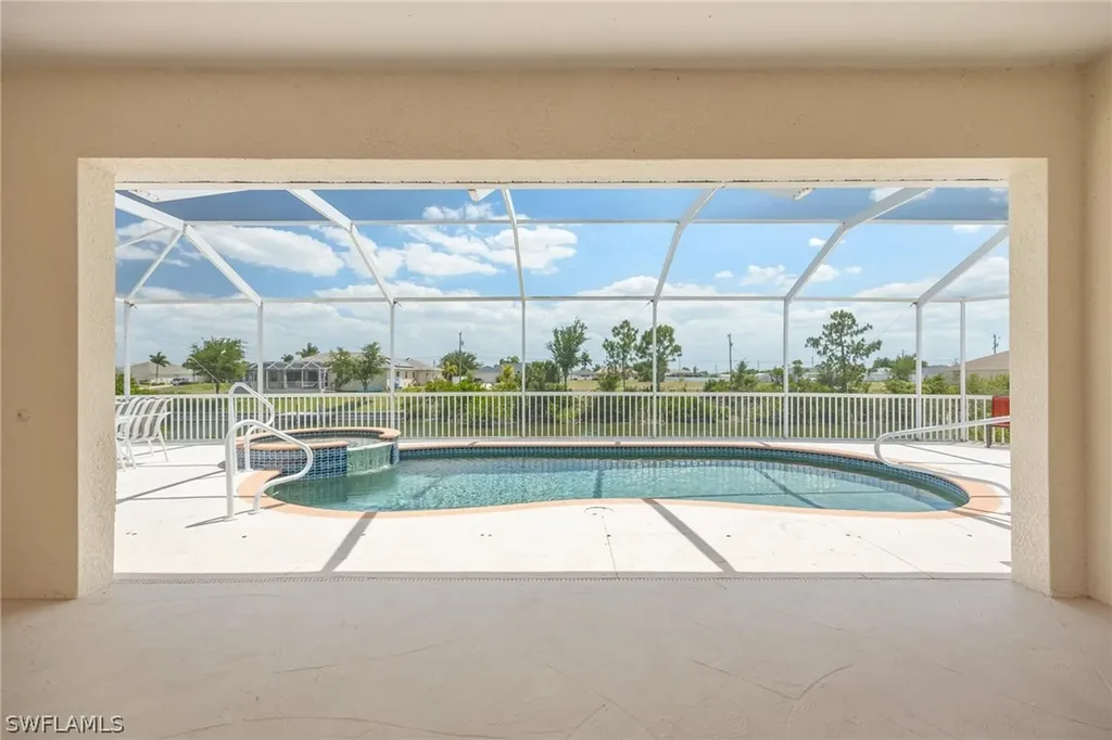 416 NW 20th Street Cape Coral FL 33993