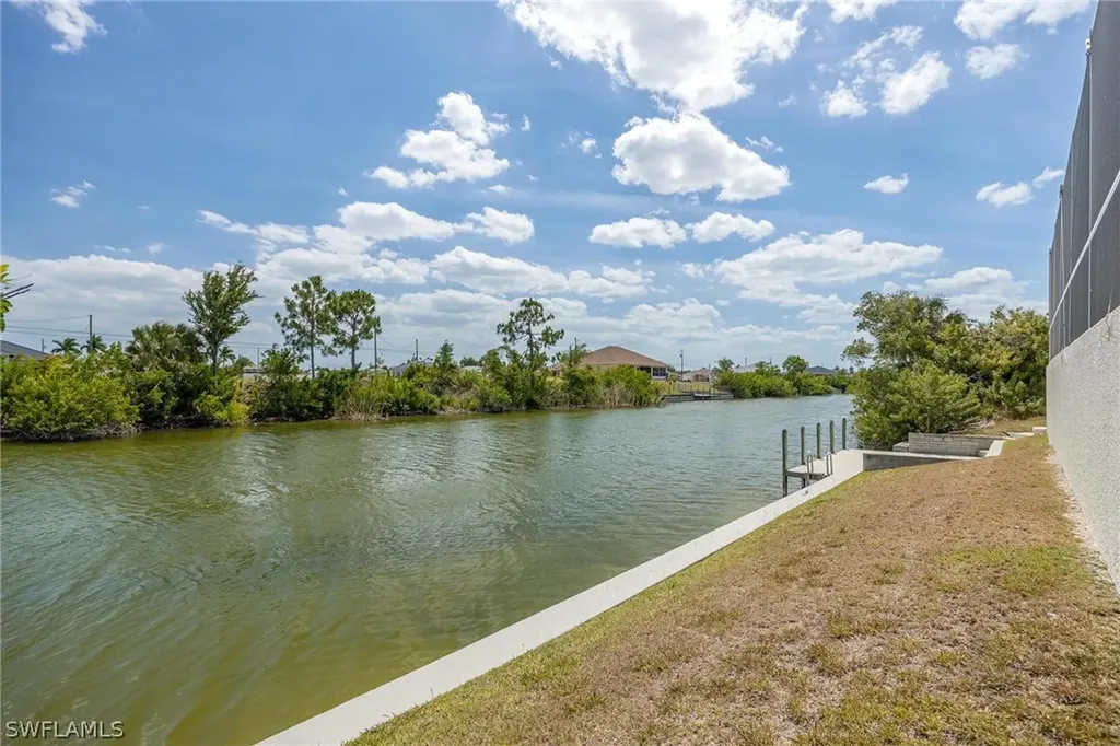 416 NW 20th Street Cape Coral FL 33993