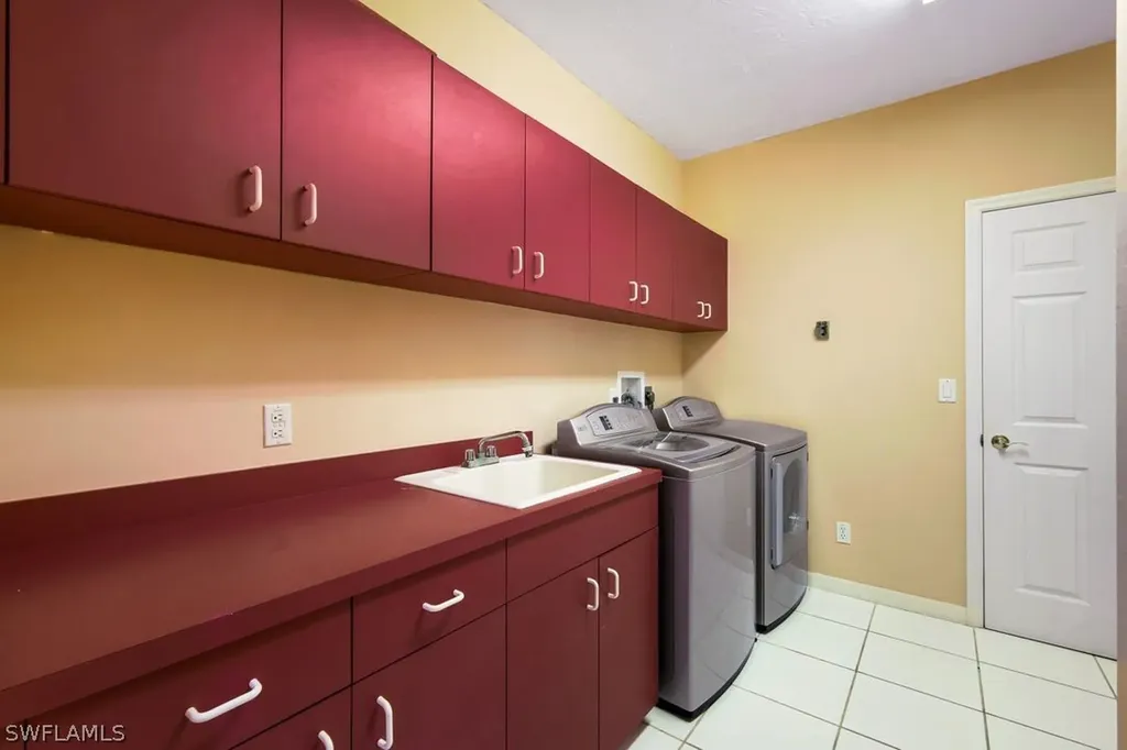2205 Imperial Golf Course Boulevard Naples FL 34110