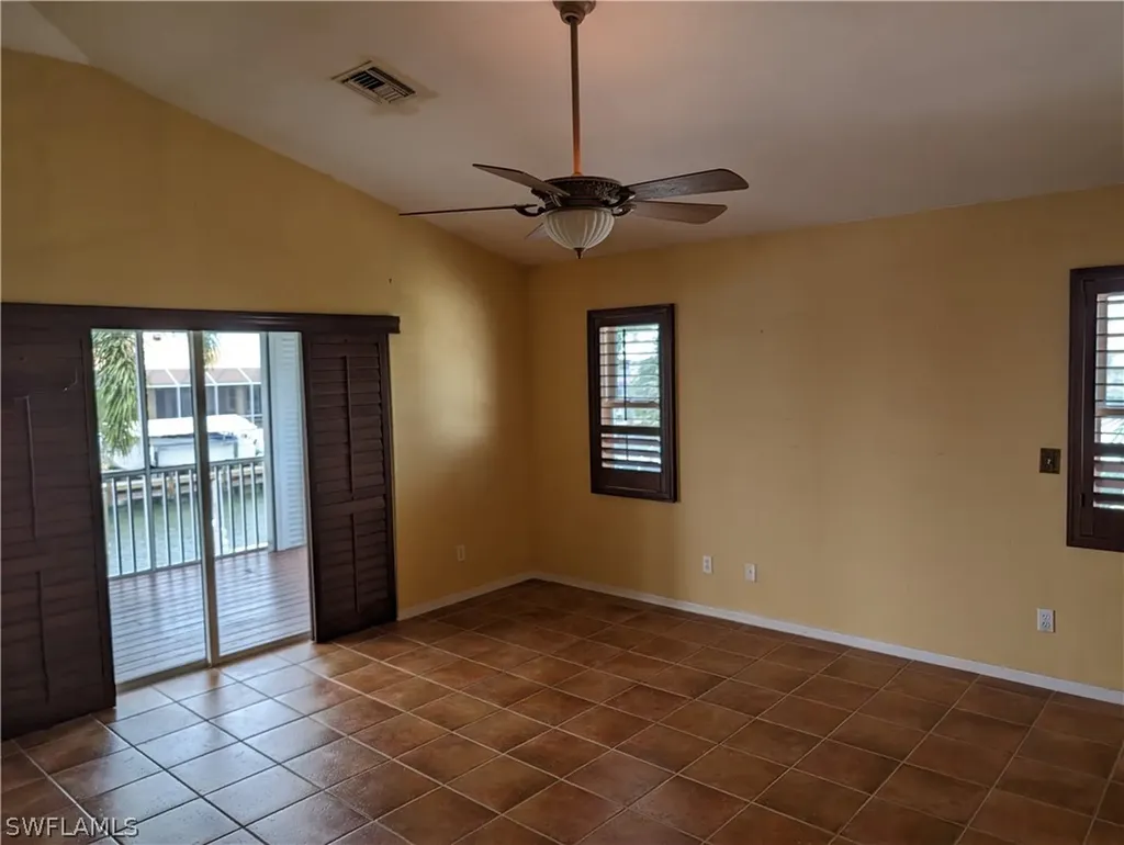 2404 Sapodilla Lane St. James City FL 33956