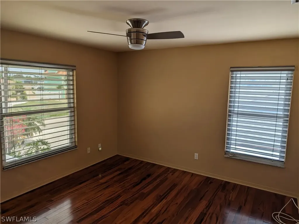 2404 Sapodilla Lane St. James City FL 33956