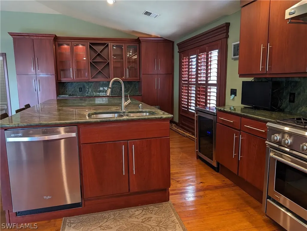 2404 Sapodilla Lane St. James City FL 33956