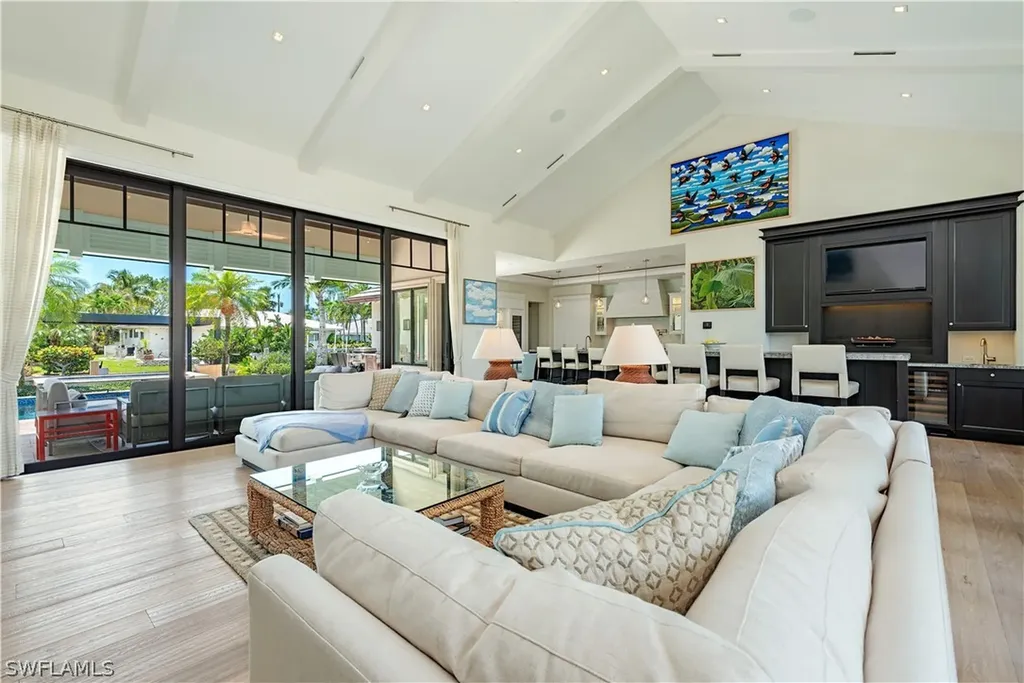 1245 Tuna Court Naples FL 34102