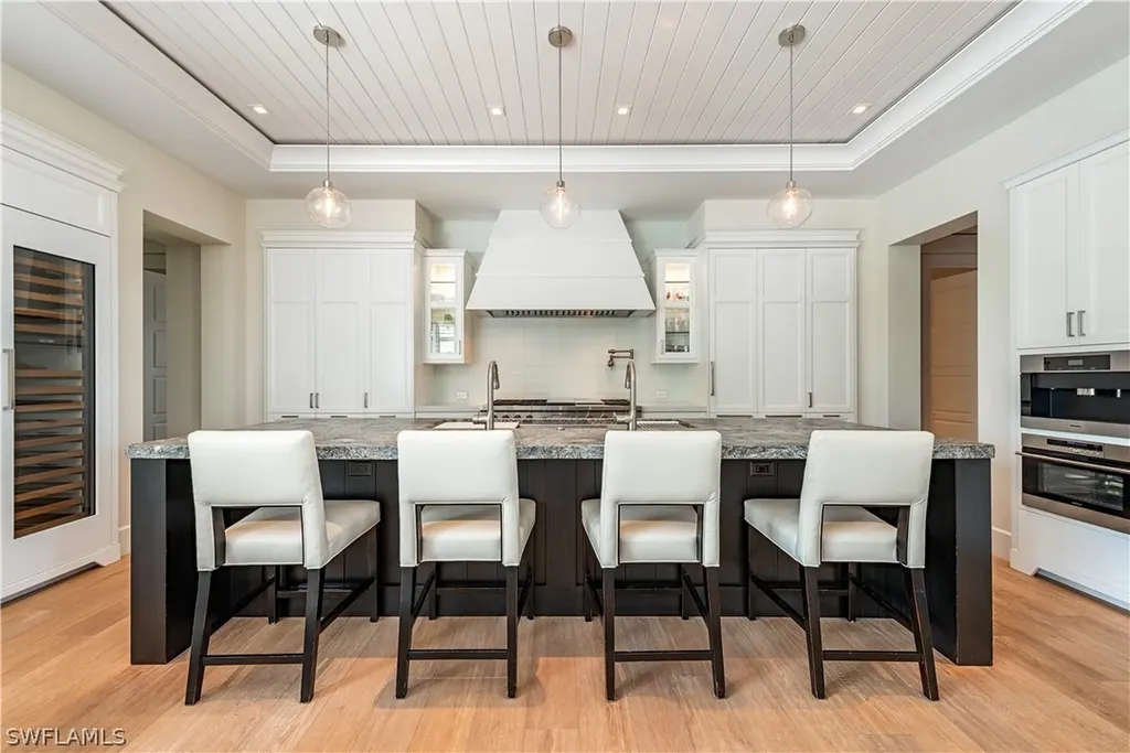 1245 Tuna Court Naples FL 34102
