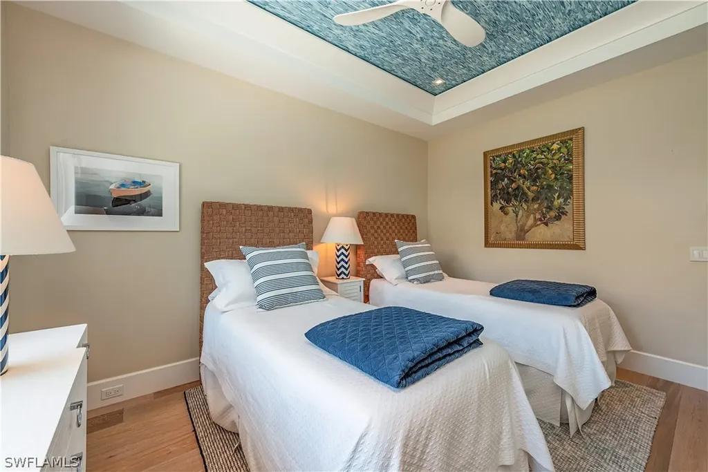 1245 Tuna Court Naples FL 34102