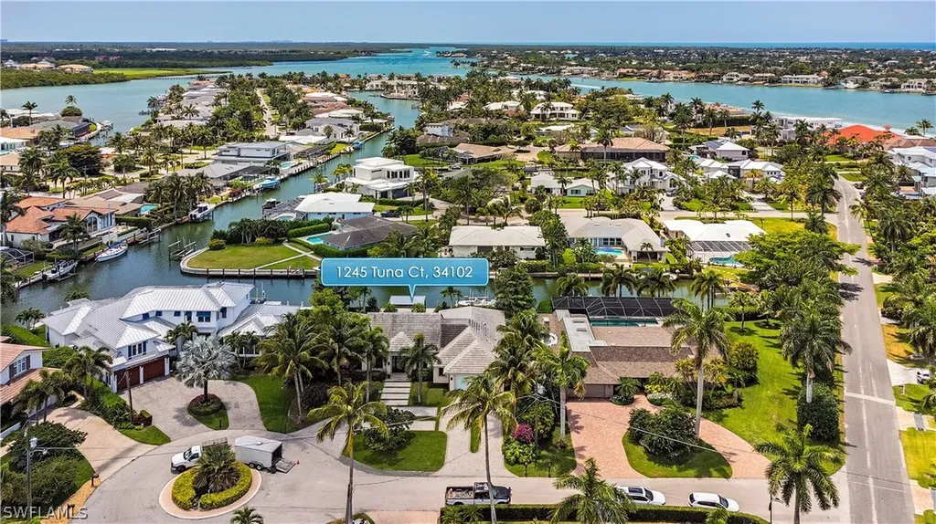 1245 Tuna Court Naples FL 34102