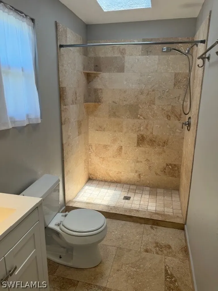 613 SW 10th Place Cape Coral FL 33991