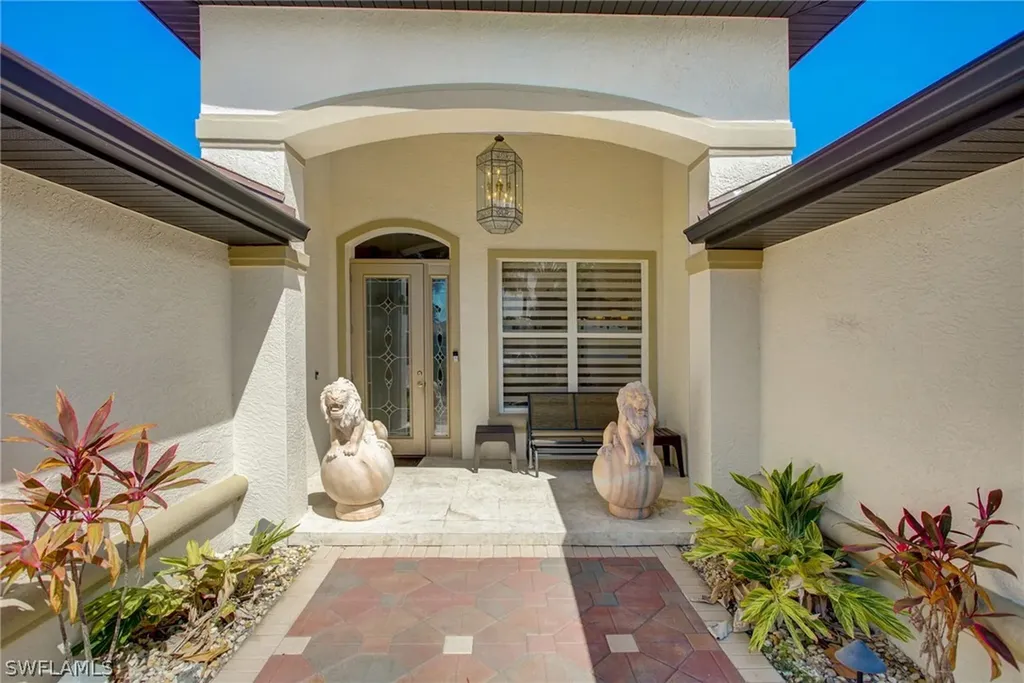 2853 SW 50th Terrace Cape Coral FL 33914