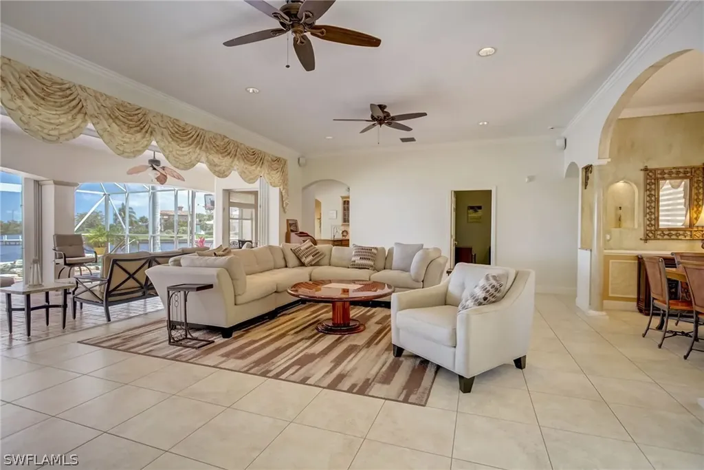 2853 SW 50th Terrace Cape Coral FL 33914