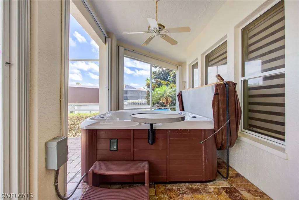 2853 SW 50th Terrace Cape Coral FL 33914