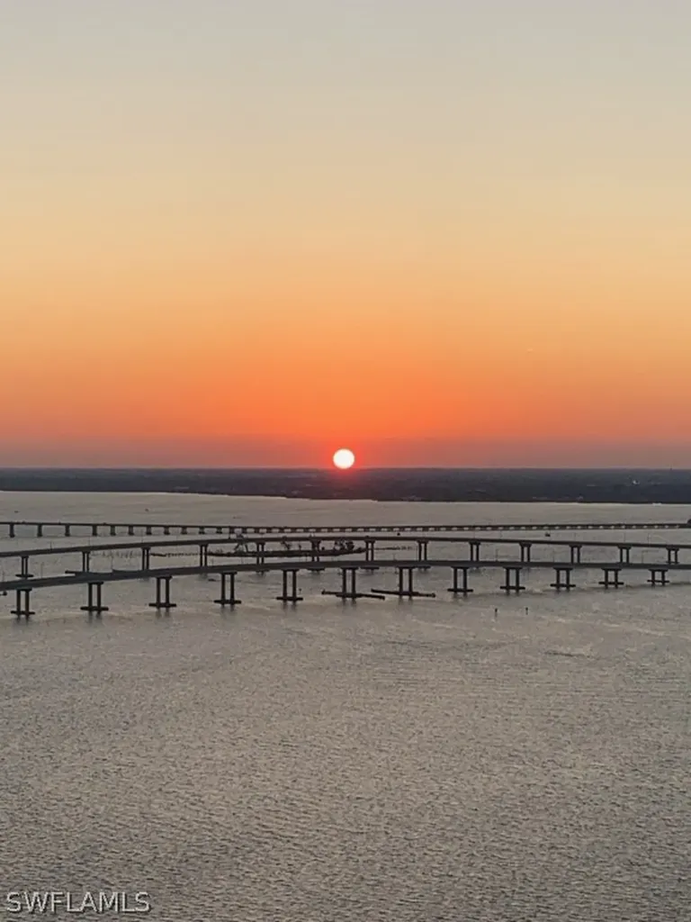 3000 Oasis Grand Boulevard Fort Myers FL 33916