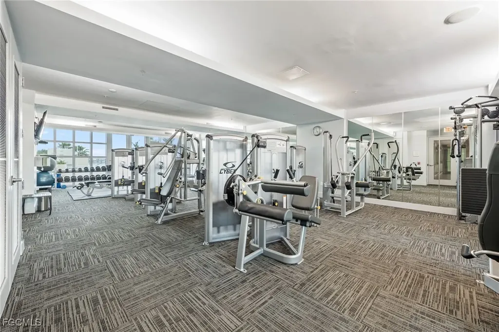 3000 Oasis Grand Boulevard Fort Myers FL 33916