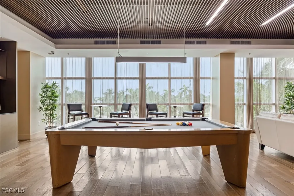 3000 Oasis Grand Boulevard Fort Myers FL 33916