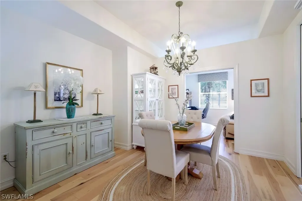 4728 Stratford Court Naples FL 34105