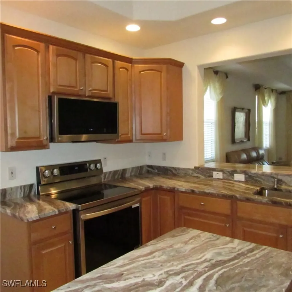 4728 Stratford Court Naples FL 34105