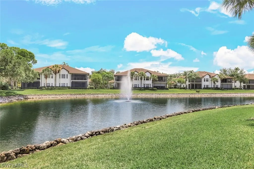 4728 Stratford Court Naples FL 34105