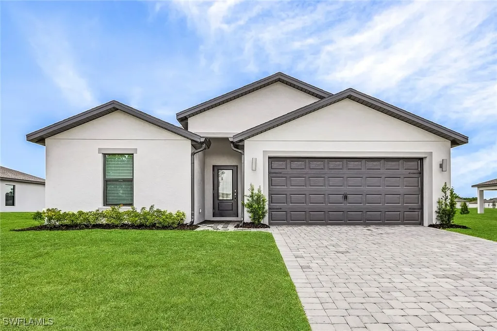 868 Gen D Macarthur Avenue Labelle FL 33935