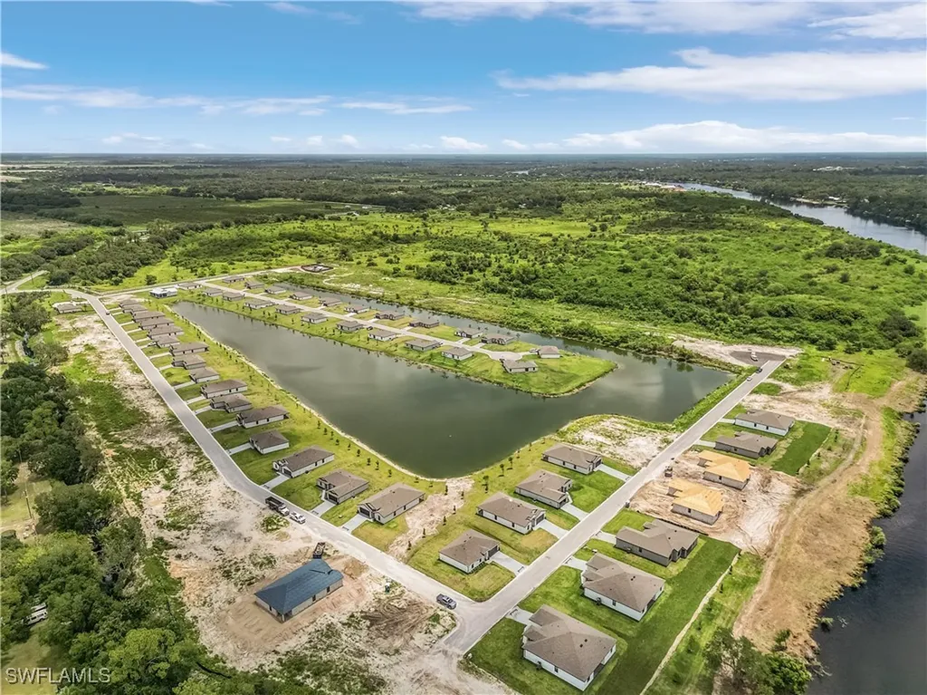 868 Gen D Macarthur Avenue Labelle FL 33935