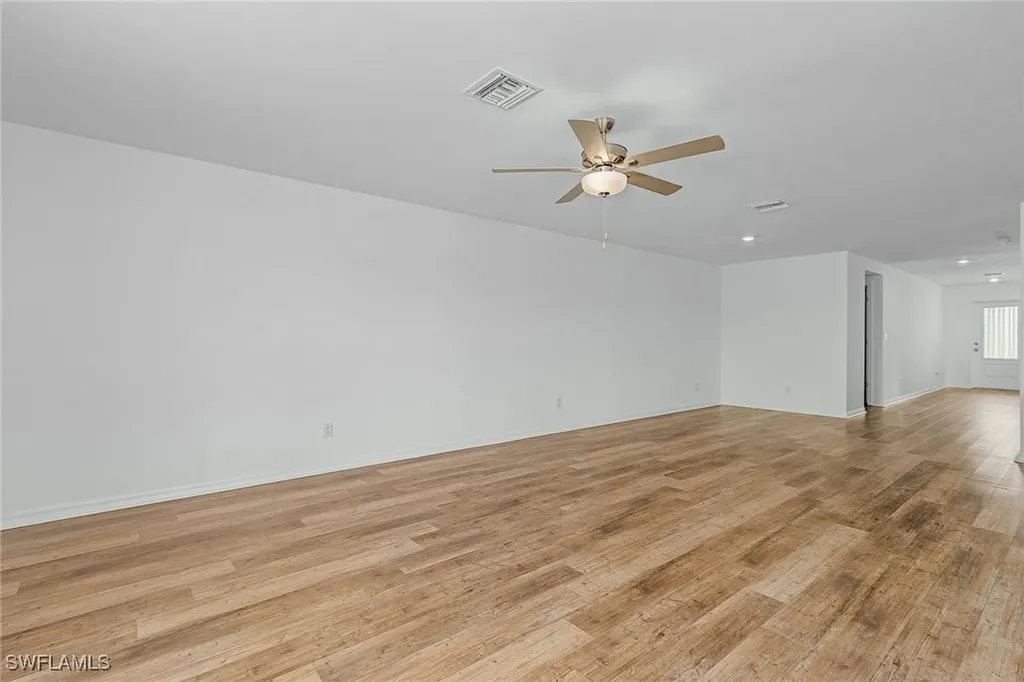868 Gen D Macarthur Avenue Labelle FL 33935