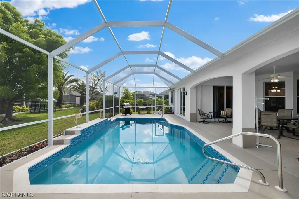 Cape Coral FL, 2527 SW 30th Street