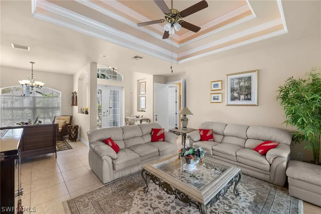 2527 SW 30th Street Cape Coral FL 33914