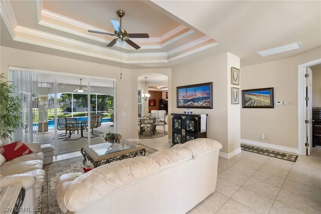 2527 SW 30th Street Cape Coral FL 33914