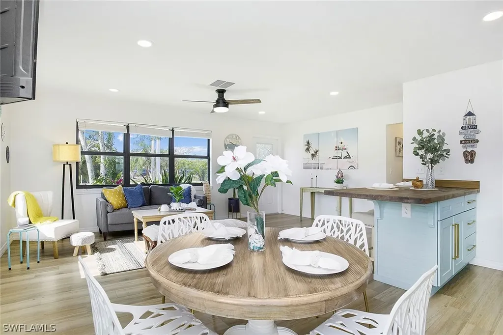 3455 Estey Avenue Naples FL 34104