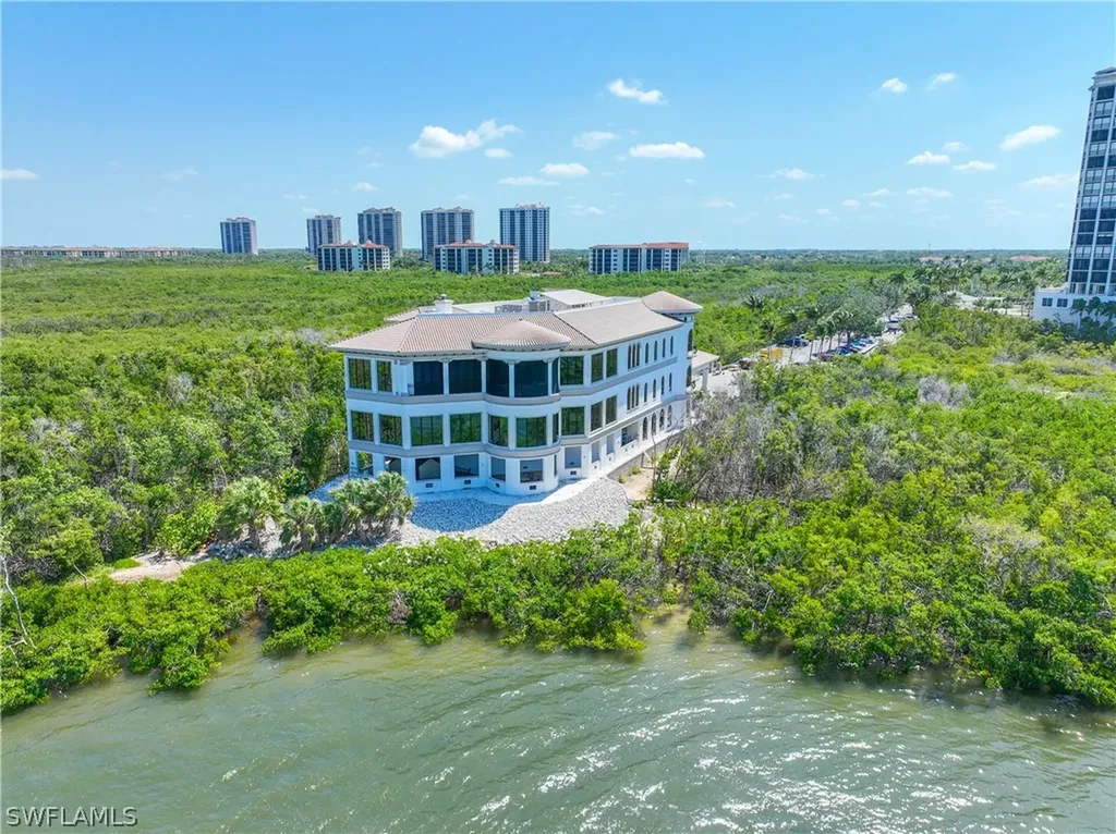 5051 Pelican Colony Boulevard Bonita Springs FL 34134