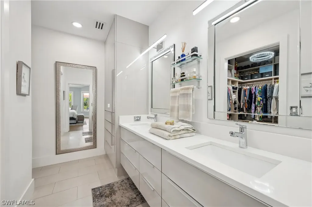 7517 San Gabriel Lane Naples FL 34109