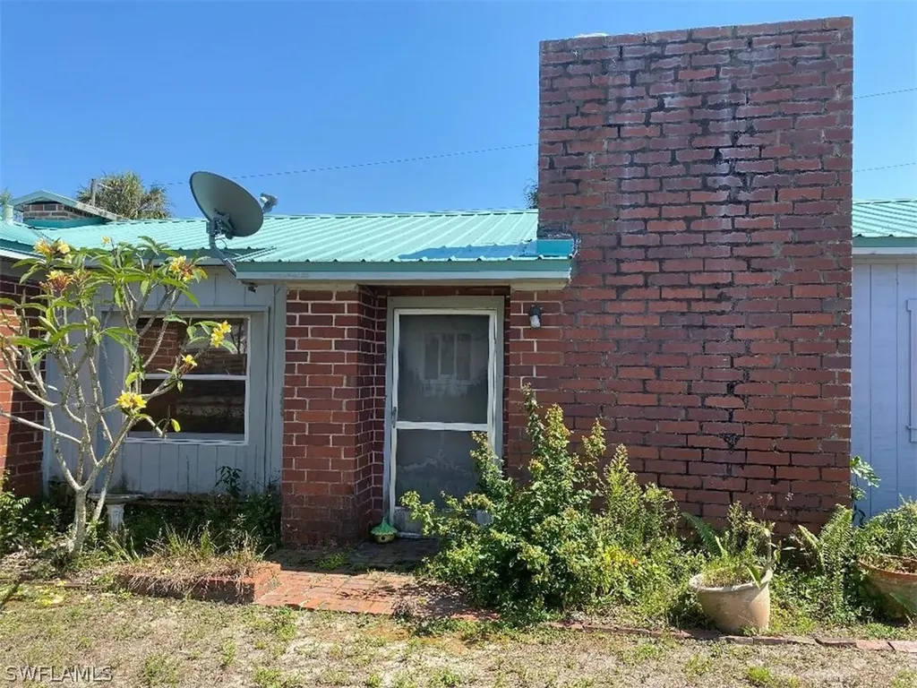 1428 Coconut Drive Fort Myers FL 33901