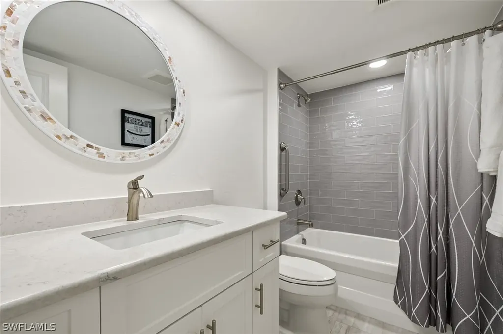 651 E Gulf Drive Sanibel FL 33957