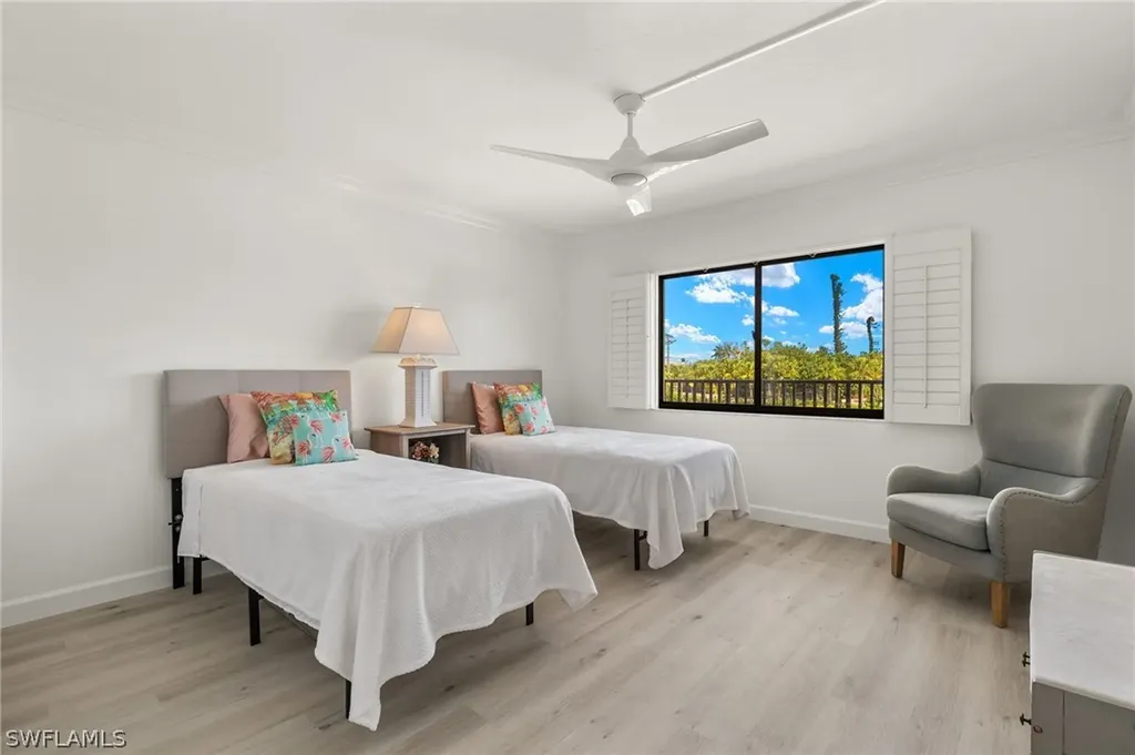 651 E Gulf Drive Sanibel FL 33957