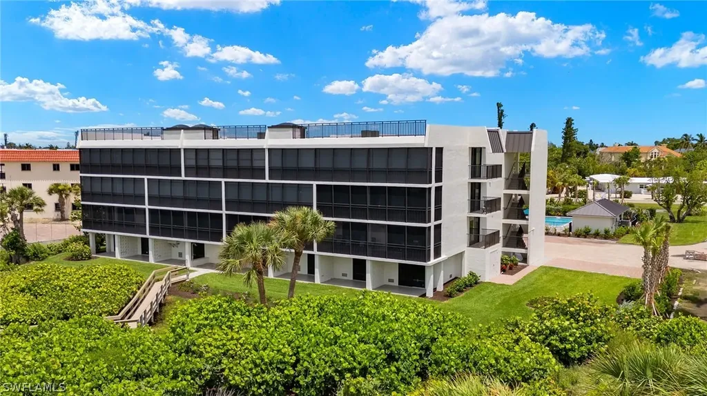 651 E Gulf Drive Sanibel FL 33957