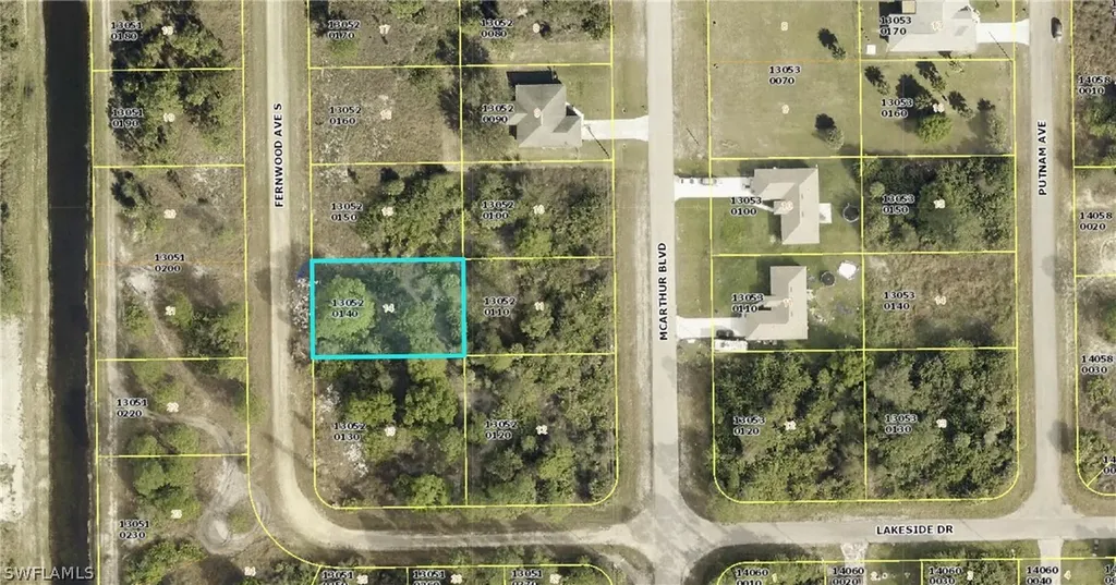 429 Fernwood Avenue S Lehigh Acres FL 33974