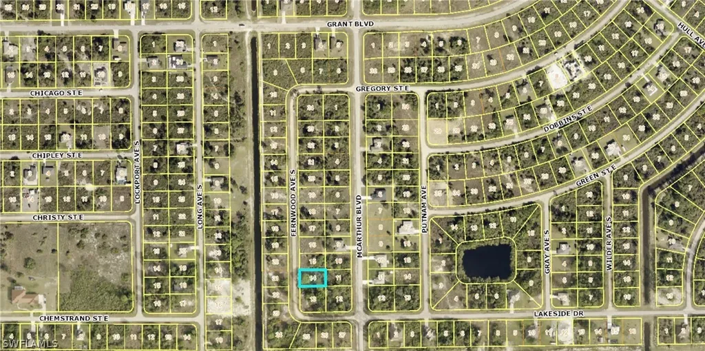 429 Fernwood Avenue S Lehigh Acres FL 33974