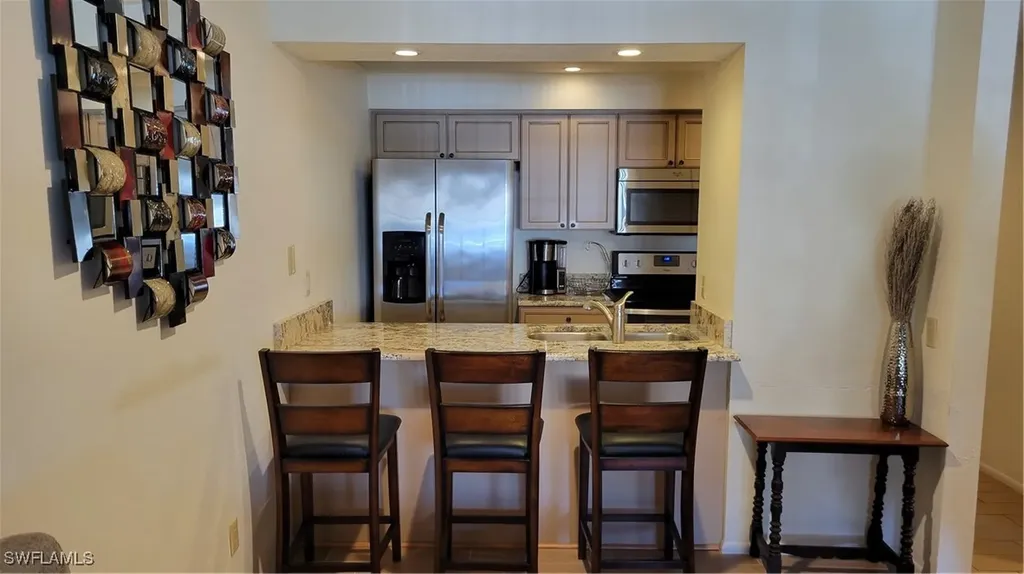 9380 Lennex Lane Fort Myers FL 33919