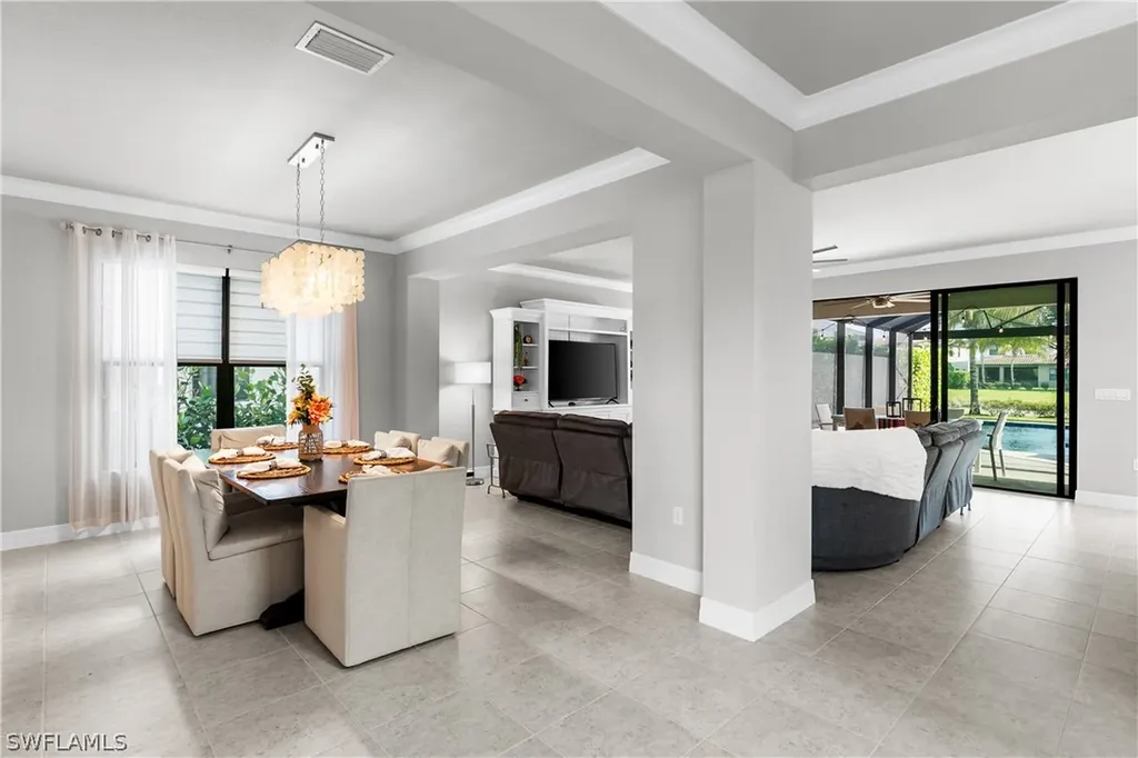 4452 Aurora Street Naples FL 34119