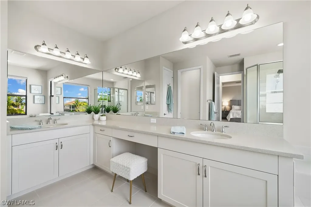 4452 Aurora Street Naples FL 34119
