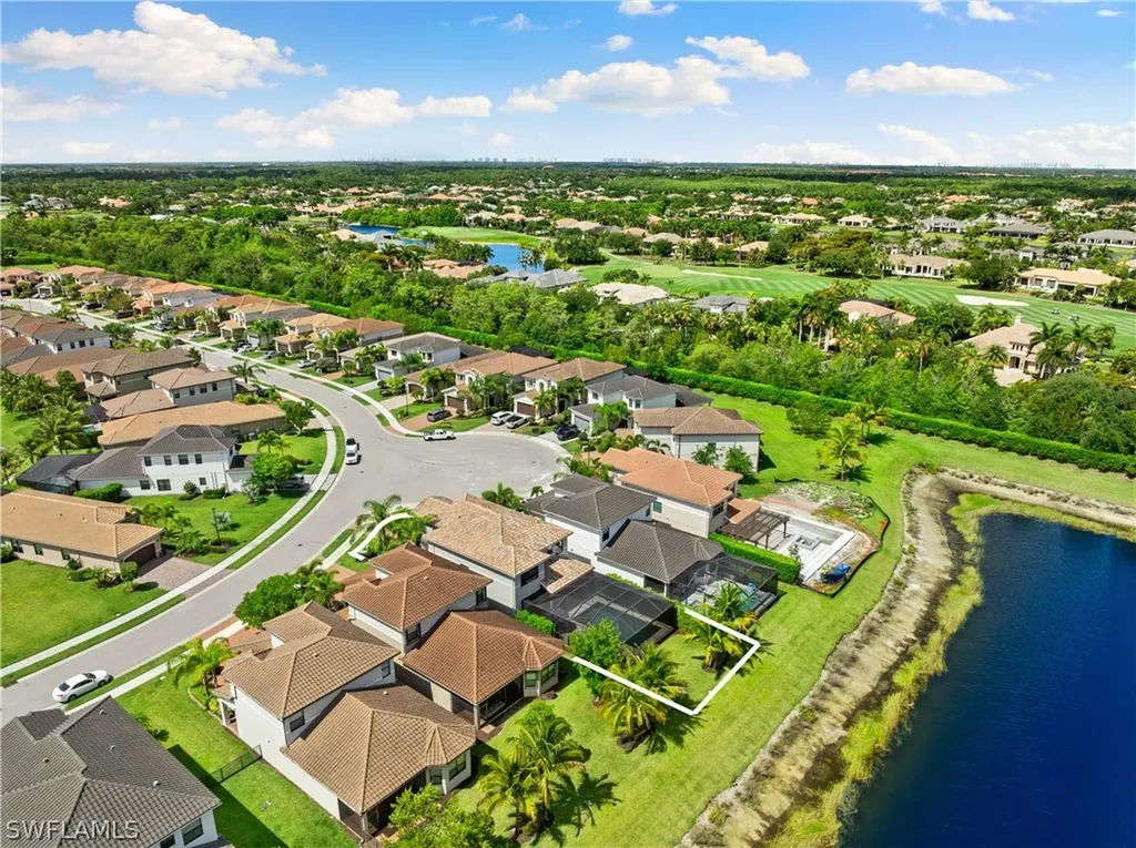 4452 Aurora Street Naples FL 34119