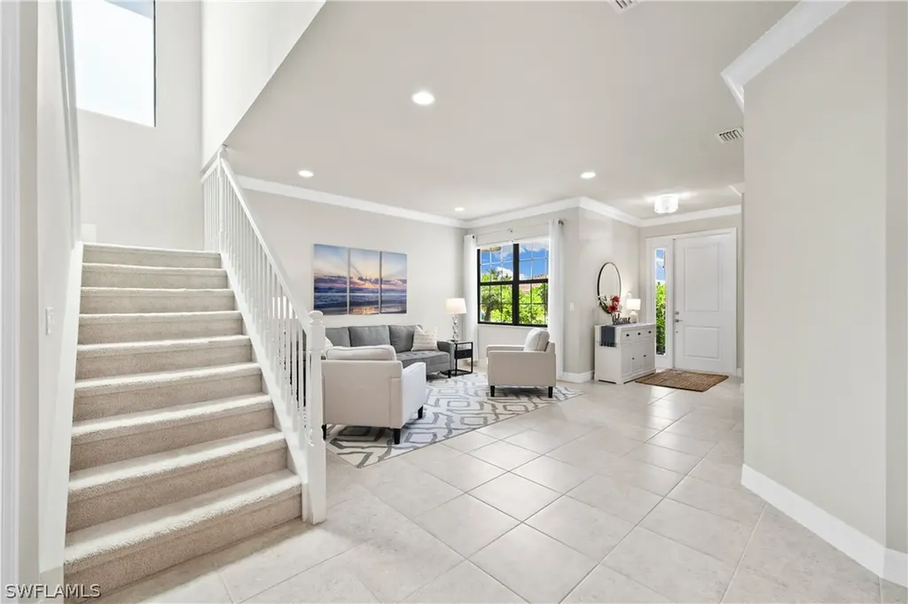 4452 Aurora Street Naples FL 34119