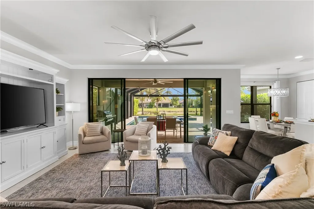 4452 Aurora Street Naples FL 34119