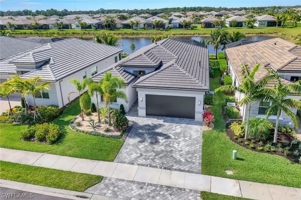 11322 Jacaranda Drive Naples FL 34120