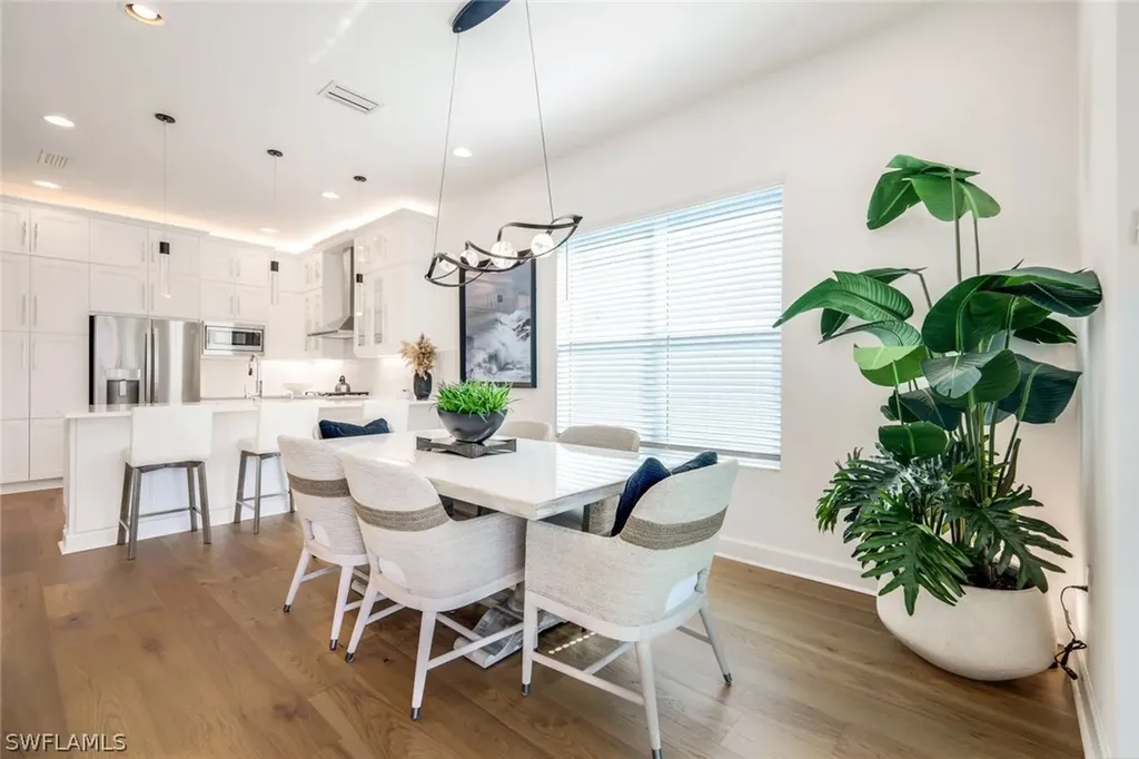 11322 Jacaranda Drive Naples FL 34120