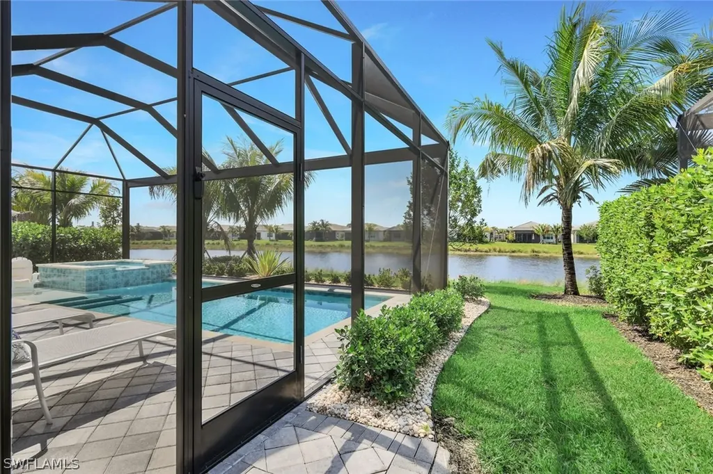 11322 Jacaranda Drive Naples FL 34120