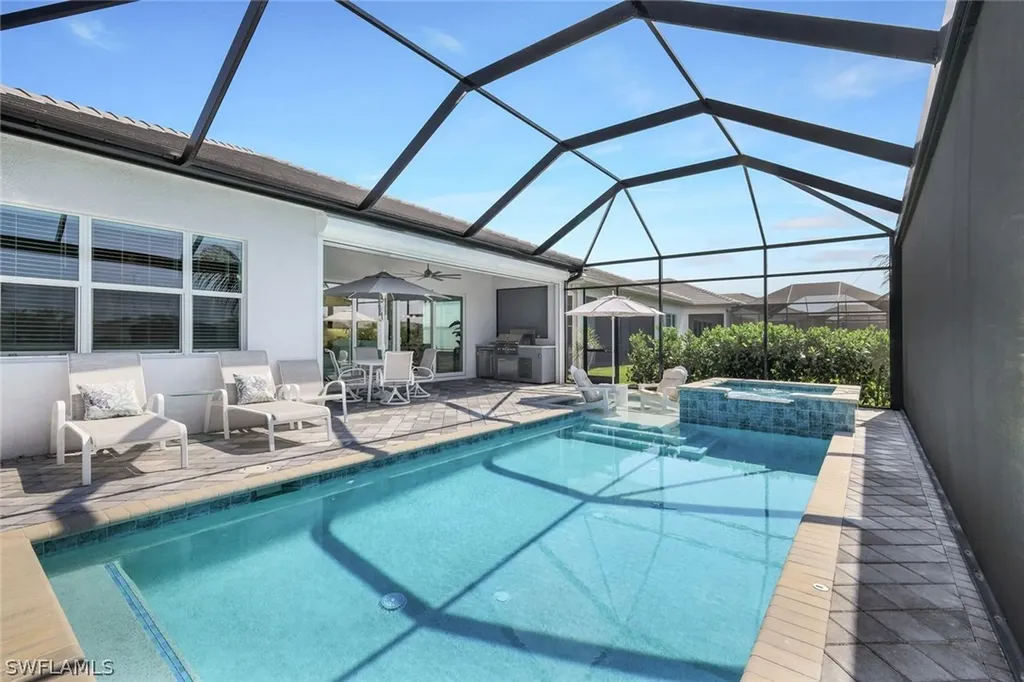 11322 Jacaranda Drive Naples FL 34120