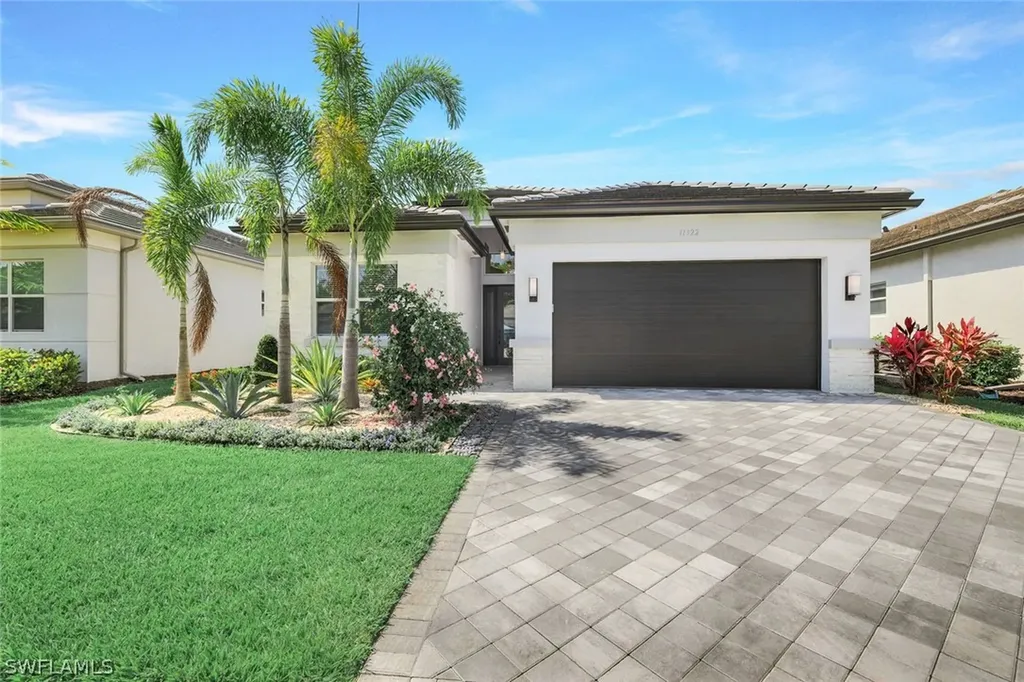 11322 Jacaranda Drive Naples FL 34120