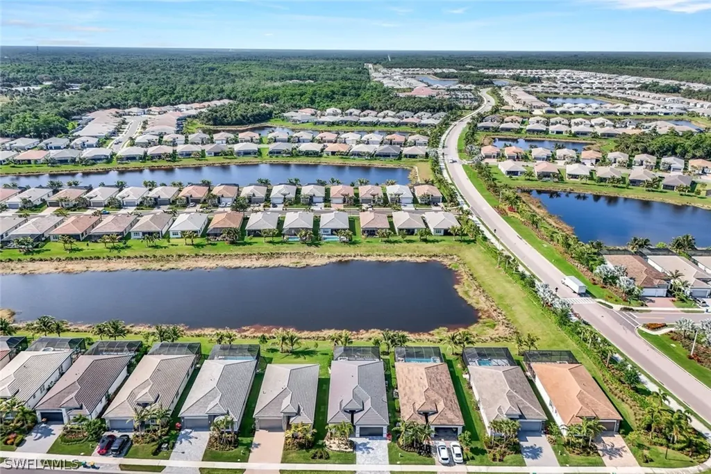 11322 Jacaranda Drive Naples FL 34120