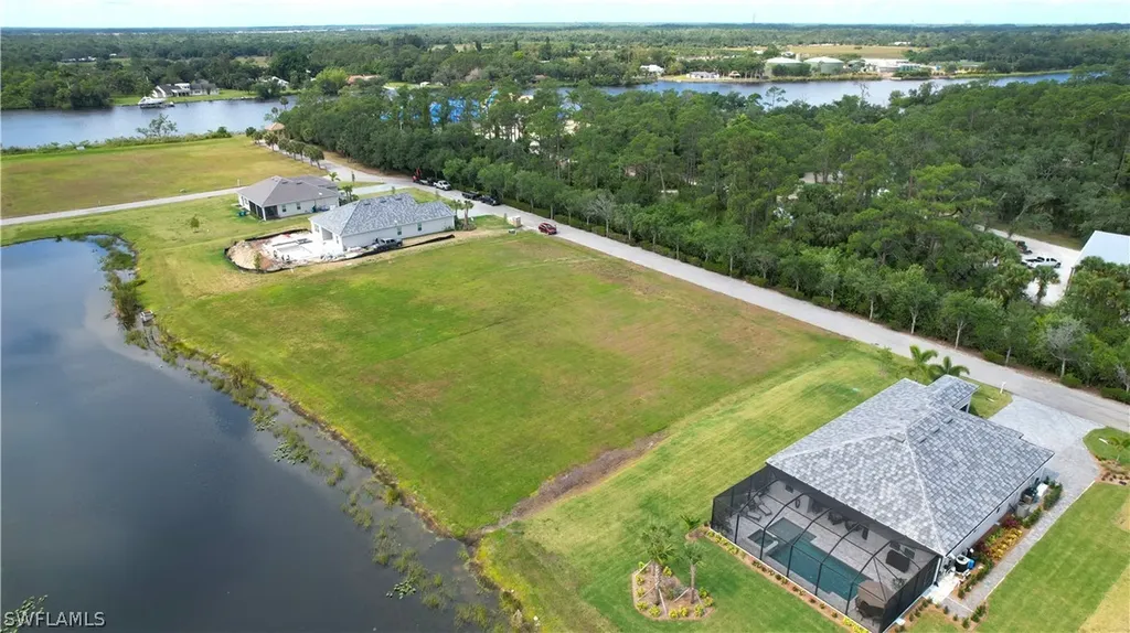 17140 Serengeti Circle Alva FL 33920