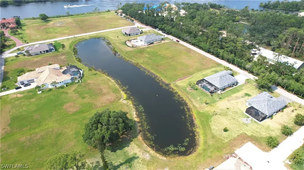 17140 Serengeti Circle Alva FL 33920