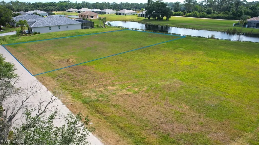 17140 Serengeti Circle Alva FL 33920